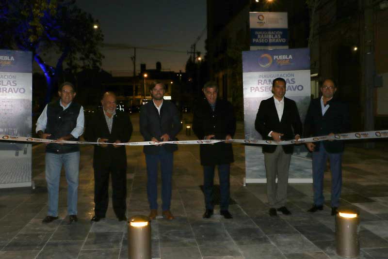 Inaugura Tony Gali ramblas del paseo bravo