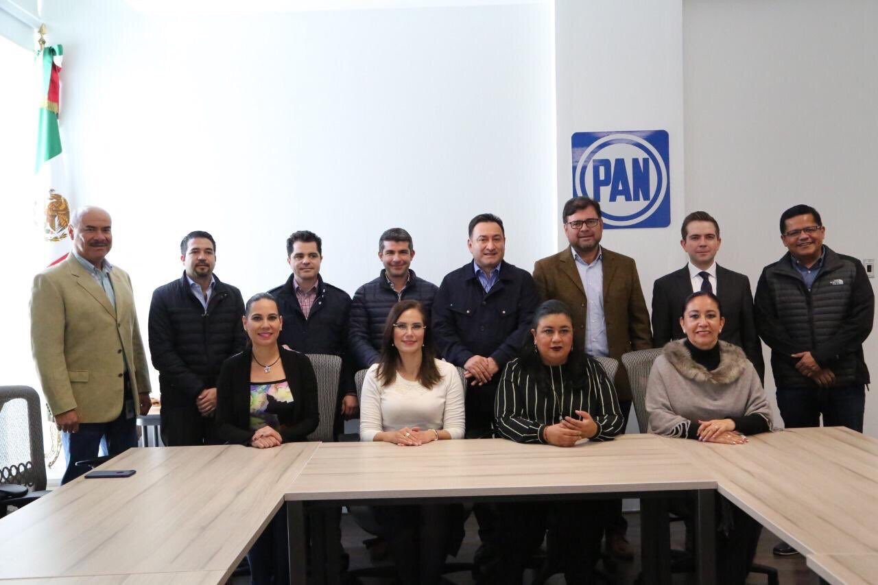 El panismo nacional refrenda su unidad rumbo a la eleccion de Puebla