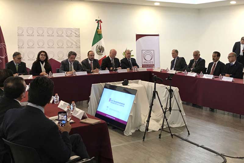 El Rector Alfonso Esparza participa en la presentación del “Portal informativo de las universidades públicas estatales que enfrentan problemas estructurales críticos”