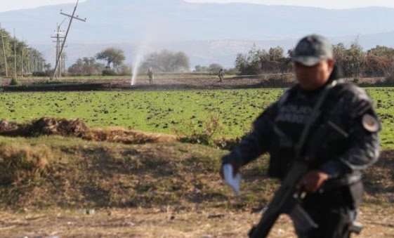 Fuga en toma clandestina en Teocalco, a 10 kilómetros de Tlahuelilpan, moviliza al Ejército