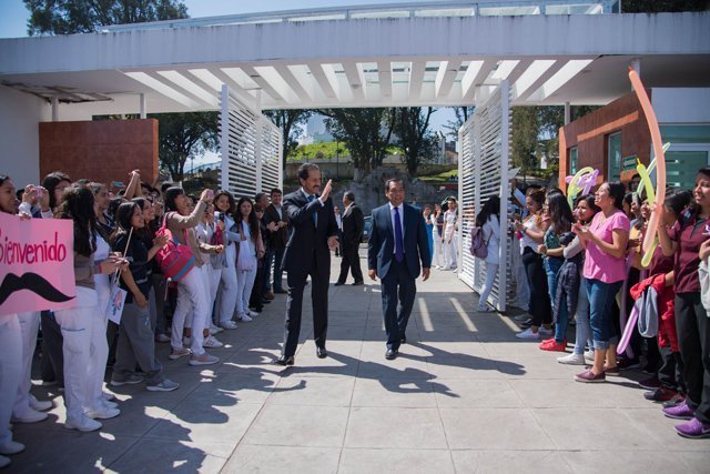 La BUAP continuará su crecimiento con calidad académica: Alfonso Esparza Ortiz