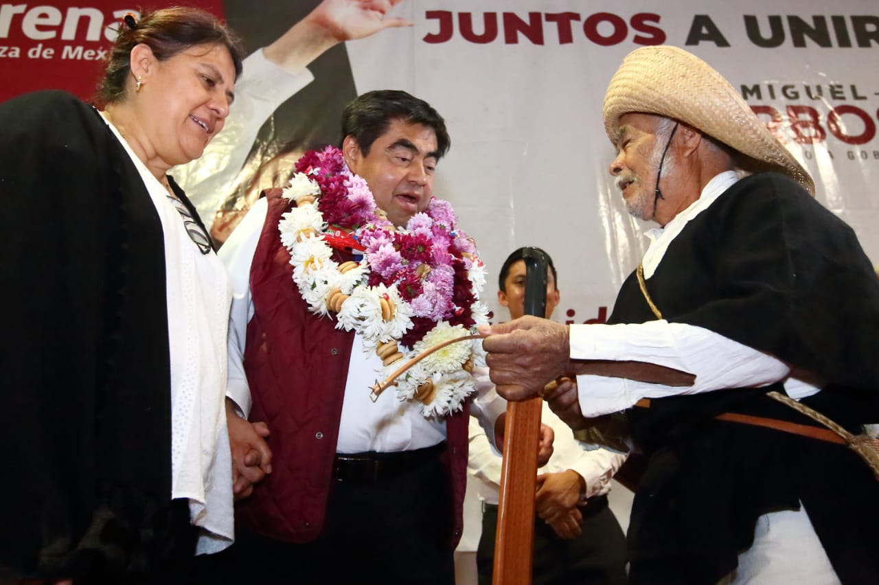 Desde Zacapoaxtla Barbosa Huerta señala que son tiempos de cambio y de renovación