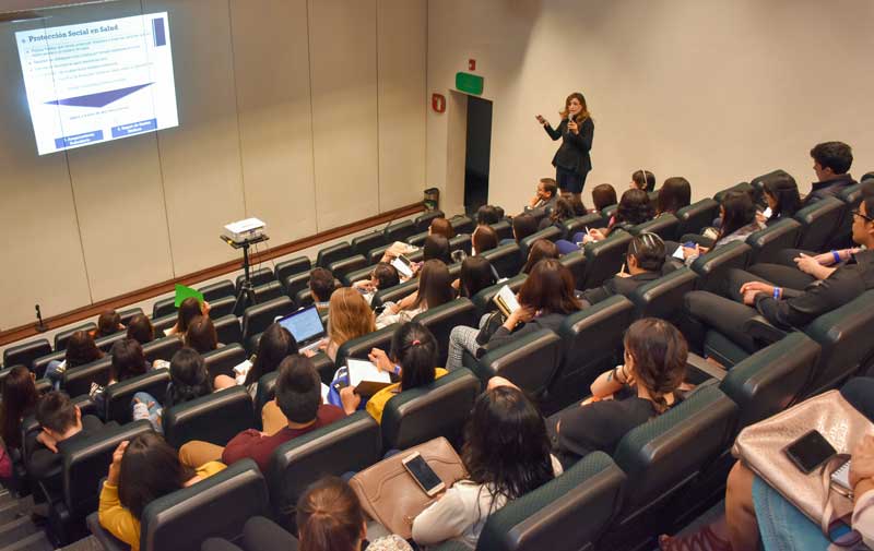 Mentes brillantes en las áreas químico-biológicas se reúnen en la UDLAP para hacer Simbiosis