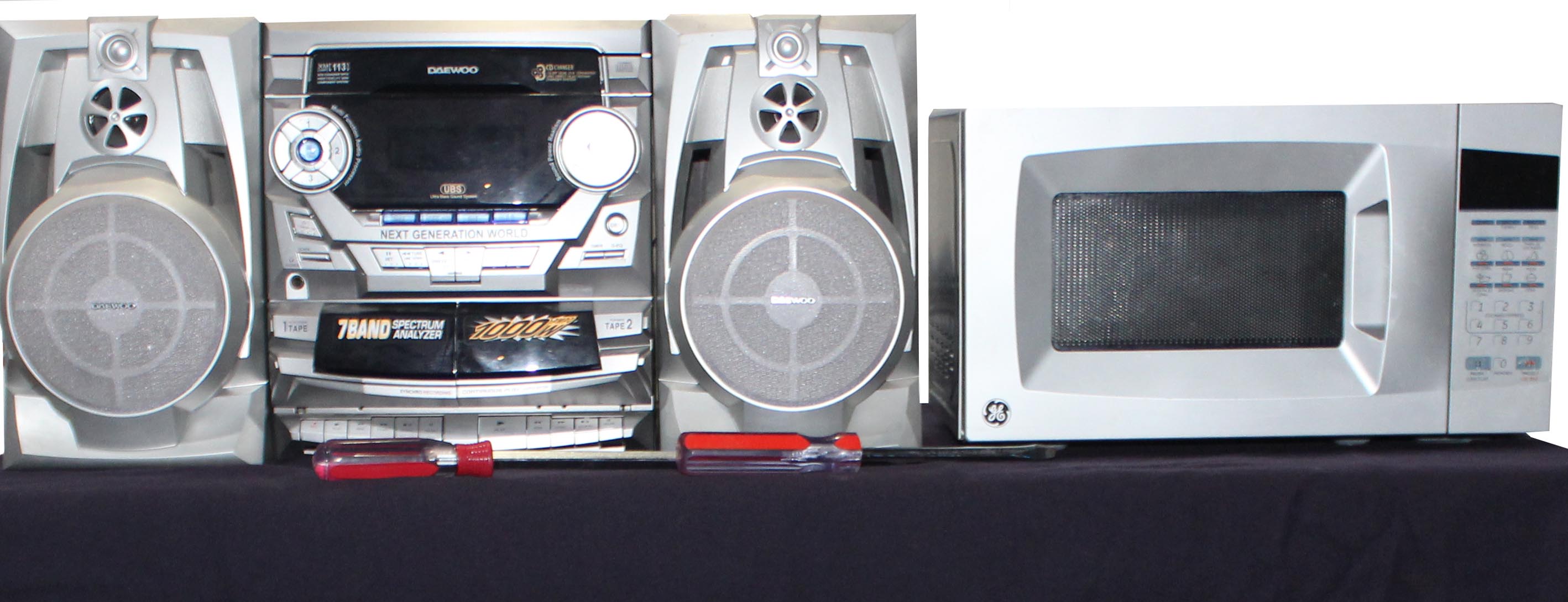 Detienen policías de Puebla a pareja por robo a casa habitación