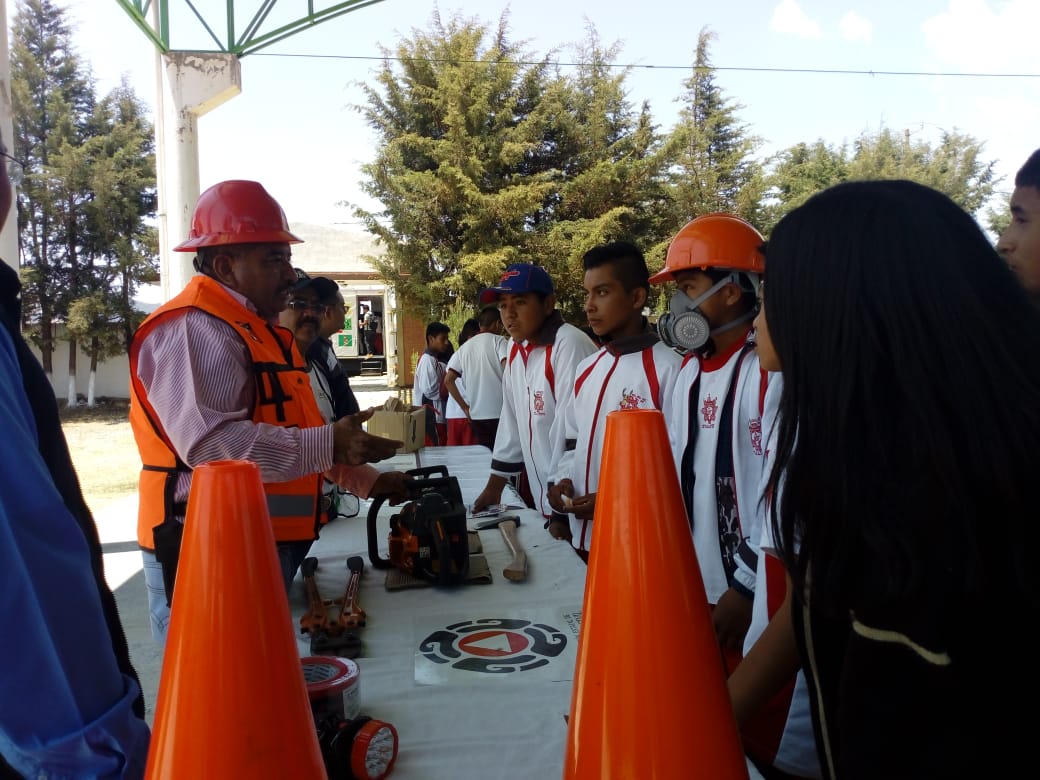 Acerca ITJ servicios de 12 dependencias a jóvenes de Zitlaltepec