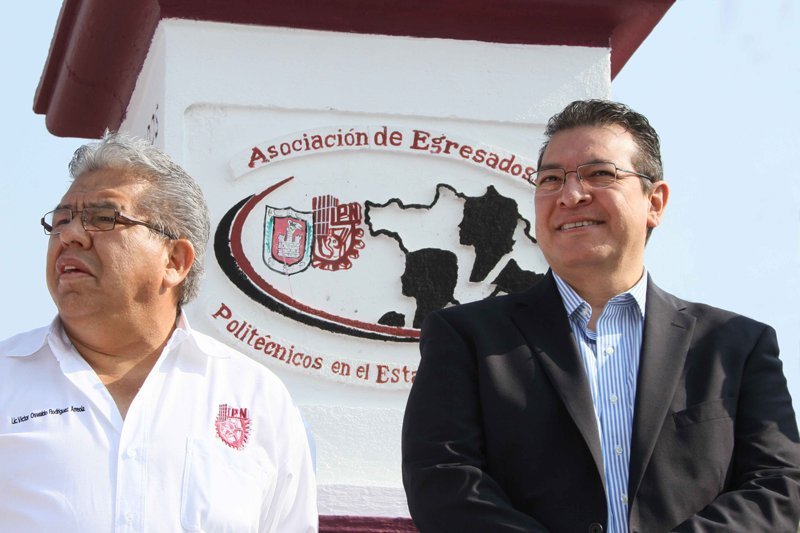 Educación tecnológica afianza posibilidades económicas de Tlaxcala: Marco Mena