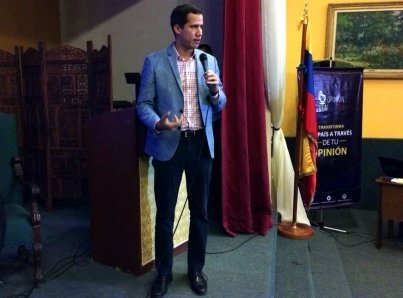 Guaidó estoy libre porque Maduro tiene miedo de arrestarme