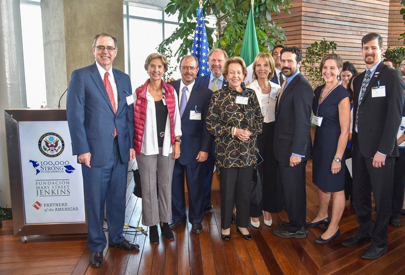 El Fondo de Innovación 100.000 Strong in the Americas anuncia las nuevas instituciones ganadoras de subvenciones entre México y los Estados Unidos   