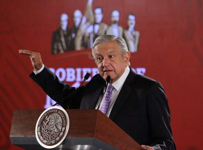 Producción petrolera está en franca recuperación, afirma López Obrador