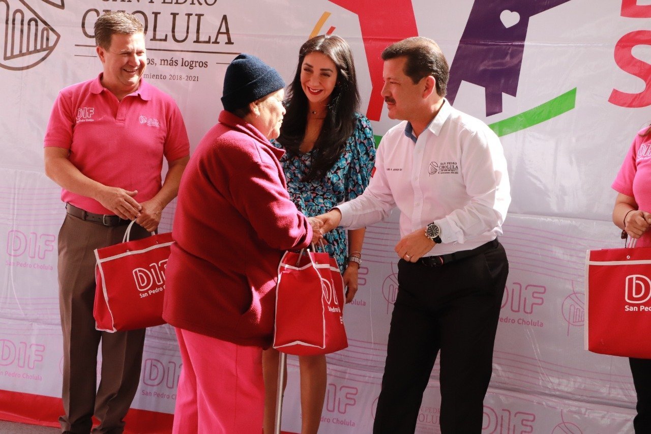 En San Pedro Cholula los impuestos de nuestros ciudadanos regresan en beneficios sociales: Luis Alberto Arriaga