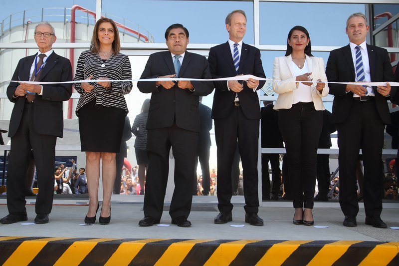Garantiza Miguel Barbosa certidumbre y legalidad para inversionistas internacionales, nacionales y locales