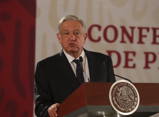 AMLO destaca avances para combatir el sargazo en Caribe mexicano