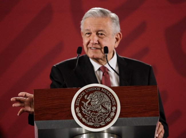 Informe de AMLO no irá en cadena nacional; festejos patrios sí