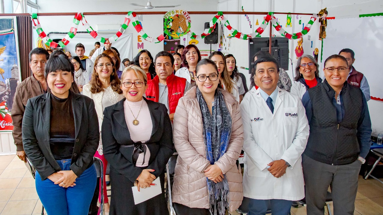 SMDIF acerca servicios para la prevención del suicidio