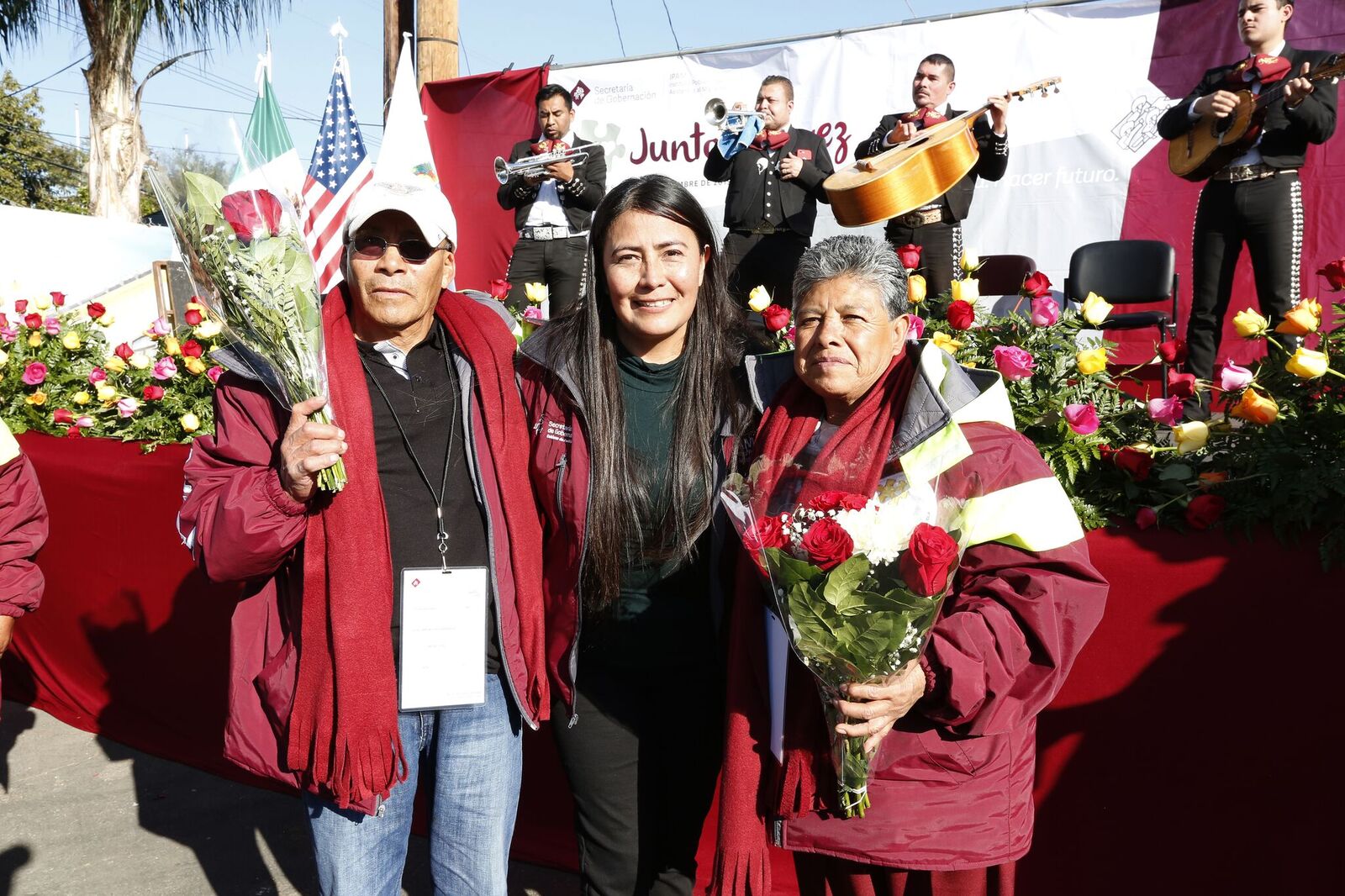 Con «Juntos otra vez», se reúnen poblanos con familiares de EEUU