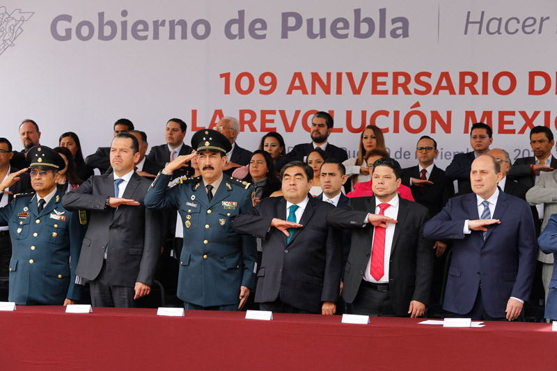 Encabeza Barbosa Huerta ceremonia por el 109 Aniversario de la Revolución Mexicana