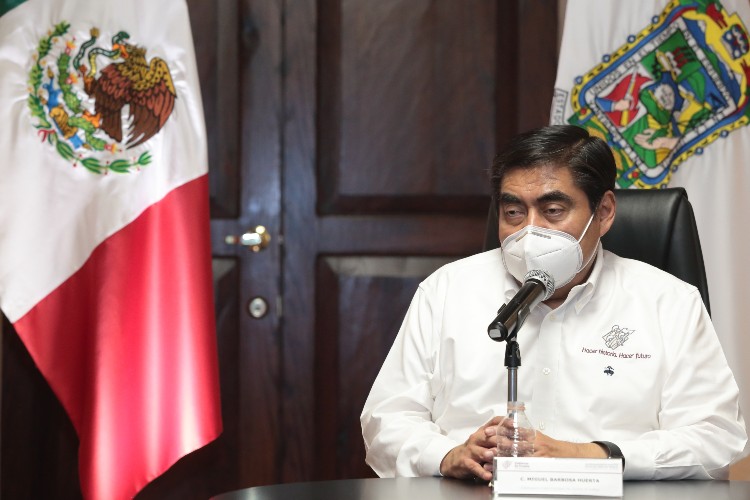 «Garantizada la asistencia médica para las y los poblanos durante la Pandemia»: Barbosa Huerta