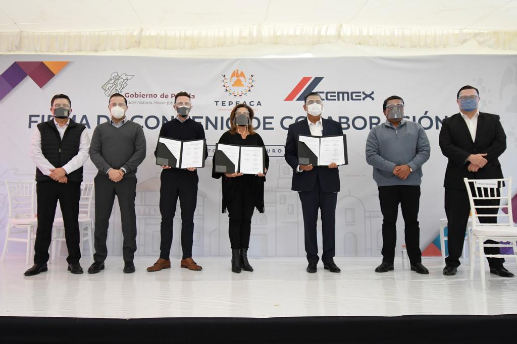 cemex y gobierno deL ESTADO DE PUEBLArepavimentan vialidades en tepeaca
