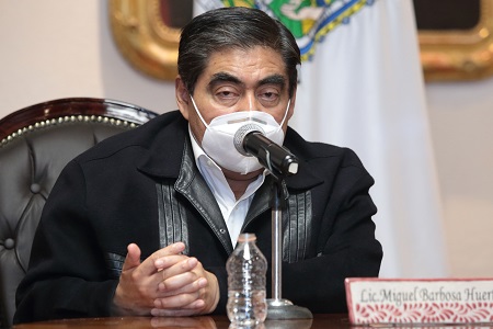 Garantiza gobierno estatal atención médica a pacientes con cáncer