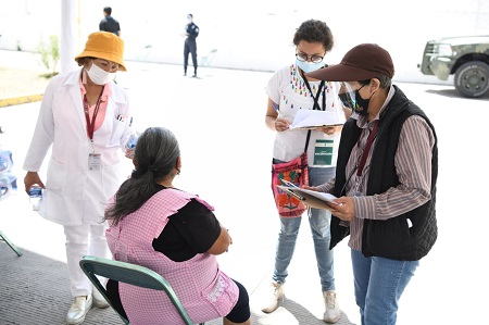 Miguel Barbosa: se otorga atención médica a la sociedad en general