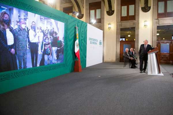A las aulas dos semanas después de vacunación a maestros: AMLO