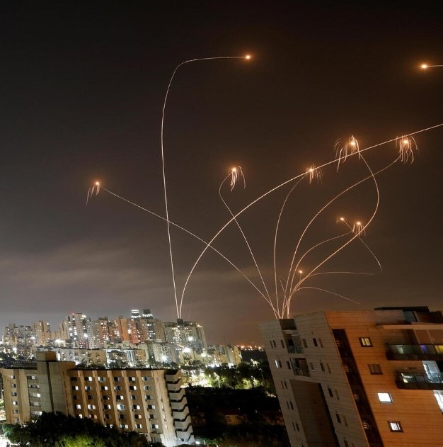 EE.UU., Alemania y el Reino Unido condenan lanzamiento de misiles de Hamas hacia Israel