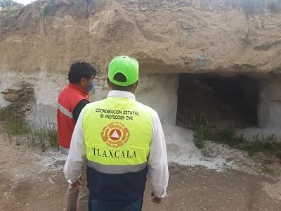HUNDIMIENTO DE TERRENO EN XALOZTOC,