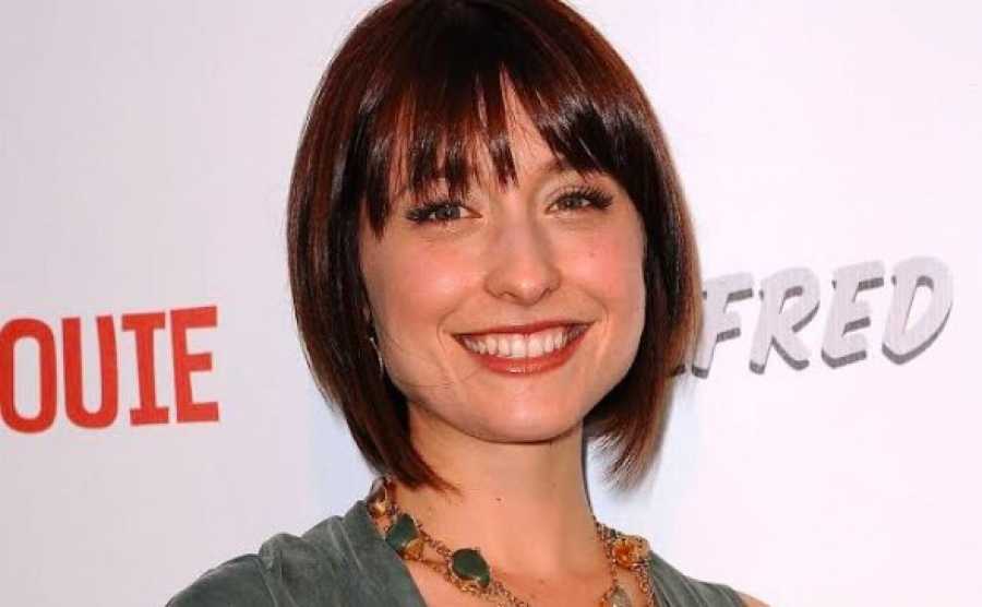 Sentencian a Allison Mack a 3 años de prisión