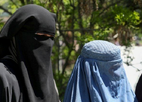 Anuncian que estará prohibida la música en público en Afganistán