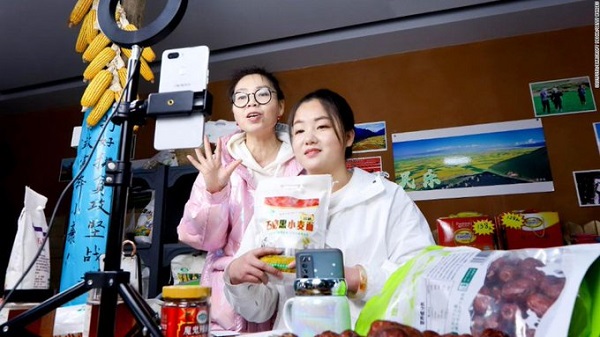 China toma el control de ‘influencers’