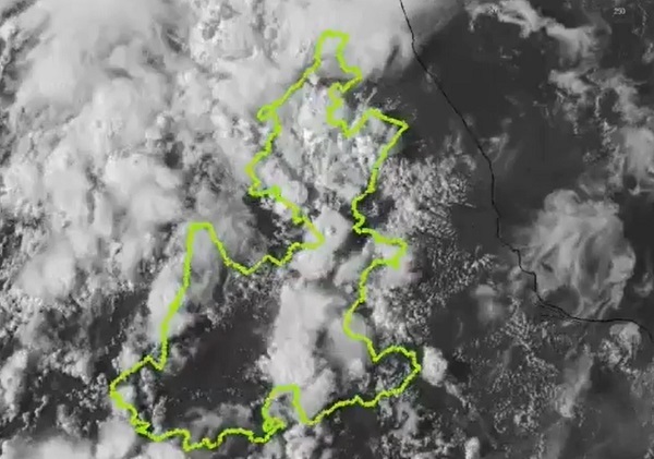 Causan lluvias encharcamientos y deslaves en la Sierra Norte y Mixteca