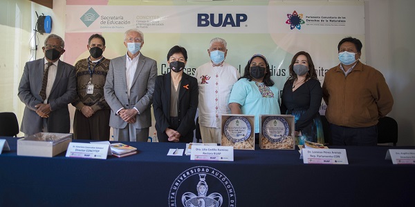 Las radios comunitarias dan voz a los pueblos que necesitan ser escuchados: Lilia Cedillo