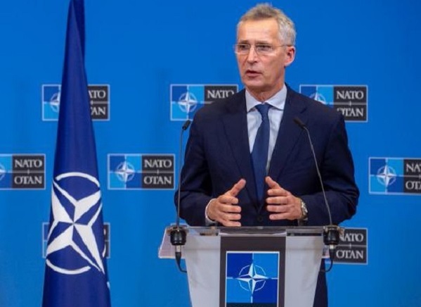 OTAN asegura que Rusia no está retirando tropas de la frontera con Ucrania