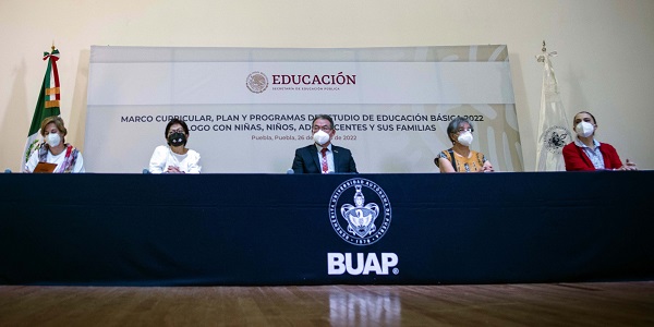 Abre la BUAP sus puertas a niños y niñas para participar en los cambios curriculares en educación básica
