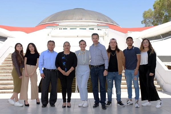 Estudiantes y académicos de Arquitectura de la BUAP obtienen premio en DEAwards 2022