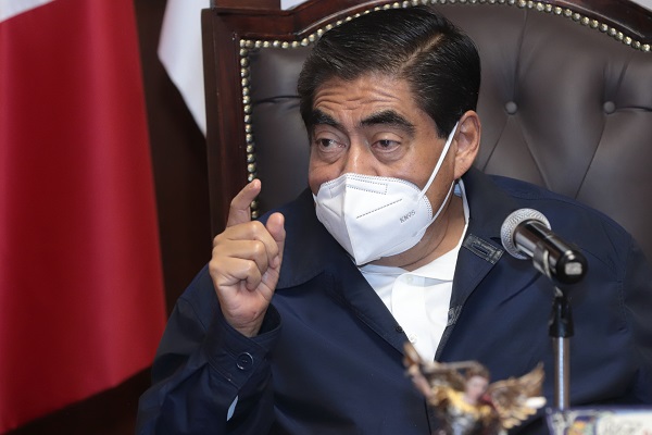 Llaman a poblanos a fortalecer cultura de honradez y evitar actos de corrupción