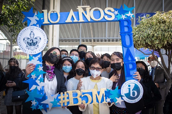 El B5M de la BUAP, único en ofertar el Diploma de Bachillerato Internacional de manera pública en Puebla