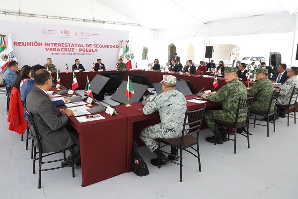 Acuerdan Puebla y Veracruz continuar con acciones conjuntas contra la delincuencia