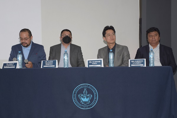 Celebra Centro de Investigación y Estudios de Posgrado su 30 aniversario