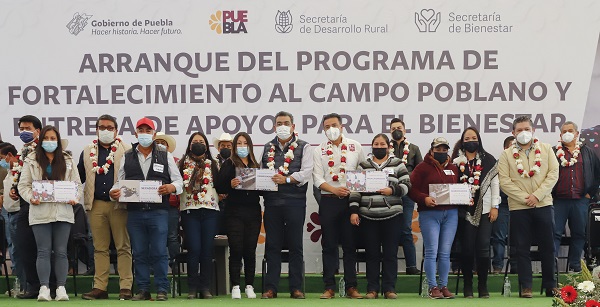 Gobierno de Puebla destina recursos para fortalecer al campo y apoyar a poblanos