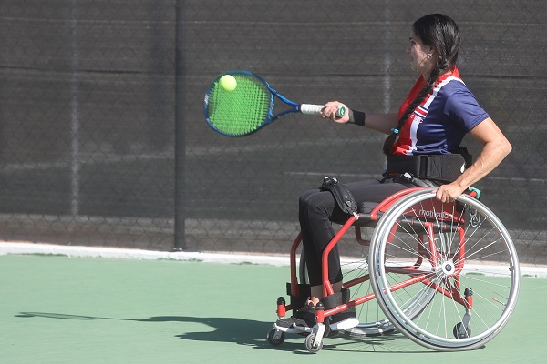 Inauguran premundial de tenis en silla de ruedas