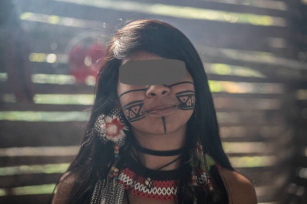 Denuncian que menores yanomamis quedaron embarazadas tras ser violadas en Brasil