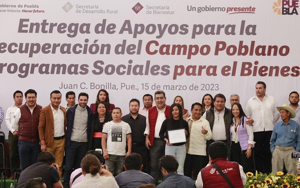 Hoy Puebla cuenta con un gobierno estatal que trabaja por todos: Sergio Salomón