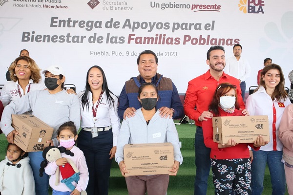 Con programas sociales, gobierno de Puebla dignifica calidad de vida de habitantes