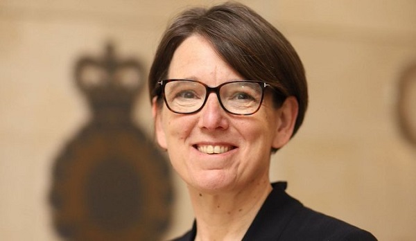 Una mujer presidirá por primera vez el centro de escuchas de los servicios secretos británicos
