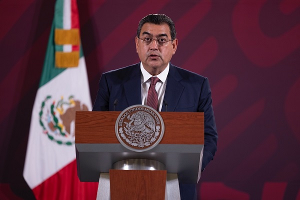 Sergio Salomón y la reaparición de AMLO