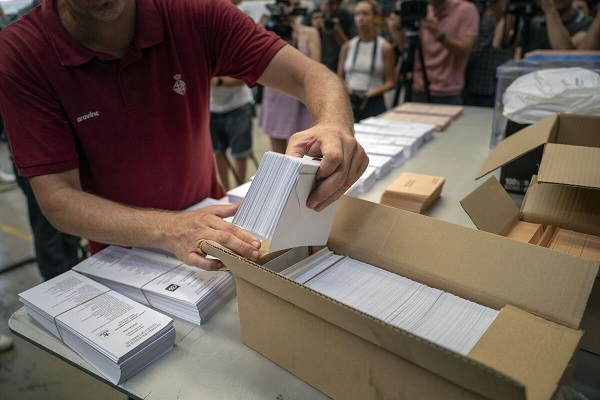 Elecciones en España: partidos cierran campañas