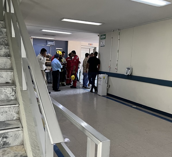 Reportan caída de un elevador en Hospital del IMSS Guadalajara