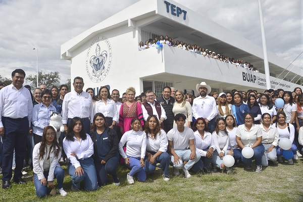 BUAP y gobierno del estado inauguran edificio de Derecho en Tepeaca