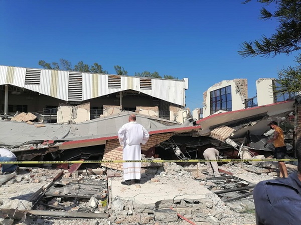 Colapsa techo de Iglesia en plena misa en Tamaulipas
